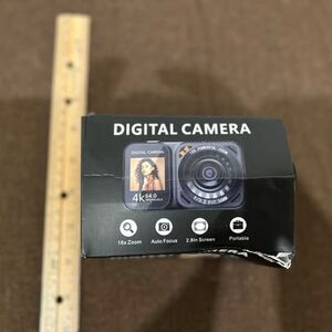 4K Digital camera NIB